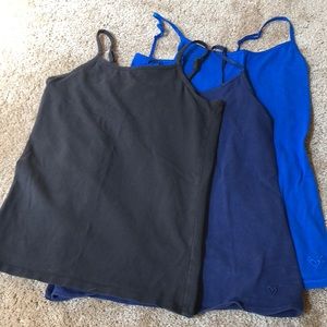 3 kid’s undershirts